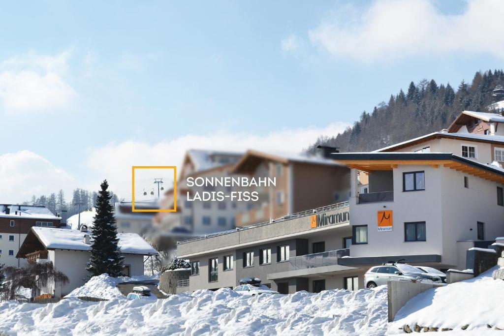 Apart Miramunt Ladis Exteriör bild